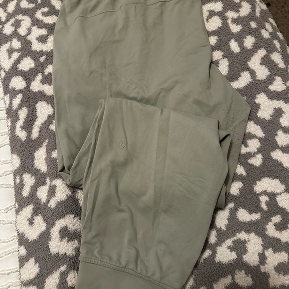 lululemon athletica Pants - lululemon athletica women’s Green rulu joggers